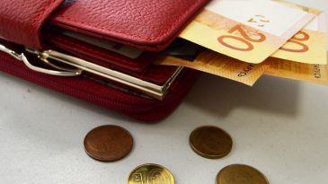 Что делать, если девальвация в Беларуси все же будет: лайфхаки для личного финансового выживания