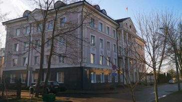 Экономический суд Брестской области поддержал иск прокурора и решил ликвидировать ООО «Польская школа»