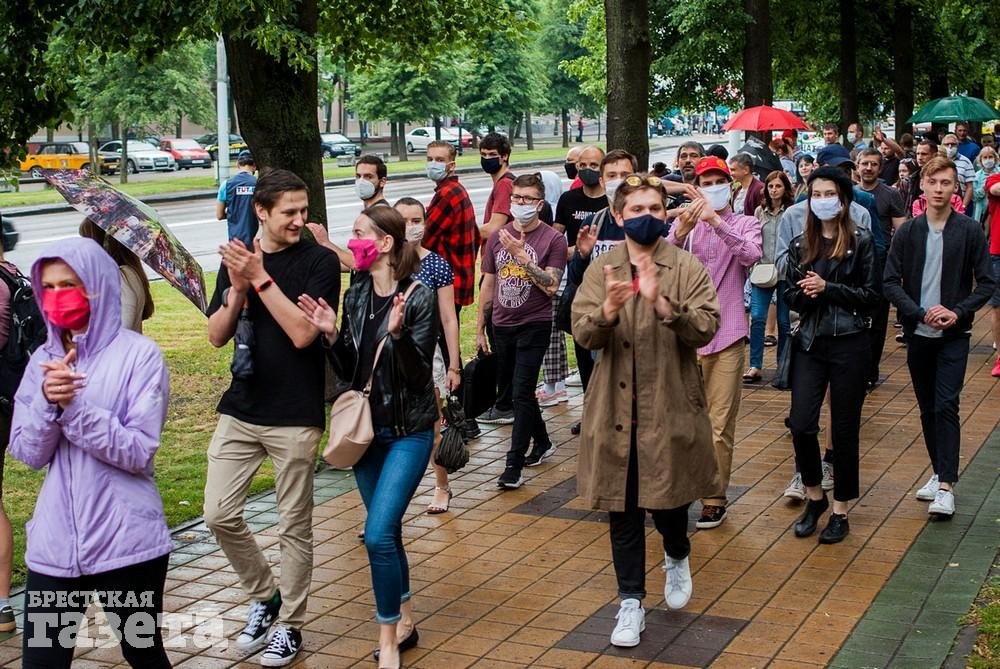 Акция солидарности в Бресте. Фото: . Брестская газета