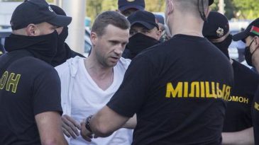 Брестскому актеру, который снимал на видео милиционеров в РОВД, дали еще 15 суток административного ареста