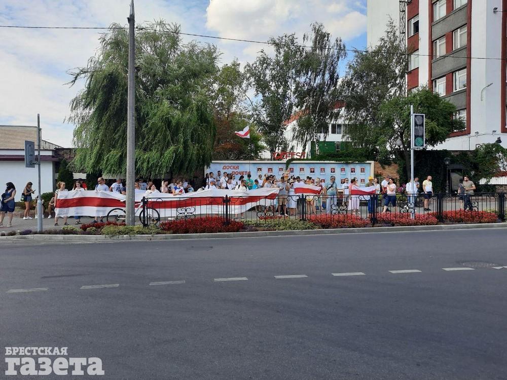 Акция протеста возле Газоаппарата. Фото: . "Брестская газета"