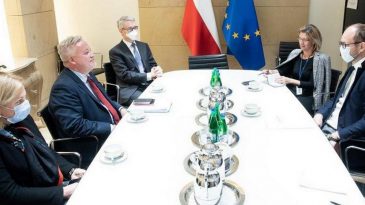 Польский МИД об отзыве послов: «Белорусская власть ограничивает обществу свободу поездок в Европу»