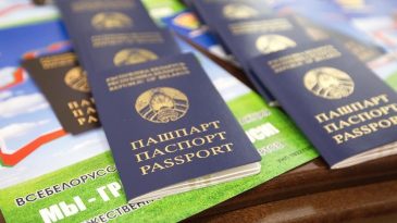 Теперь официально. Граждан Беларуси, осужденных за «экстремизм», смогут лишать гражданства
