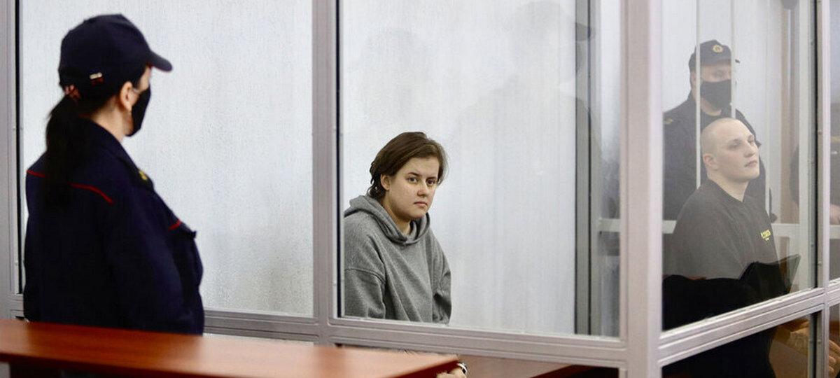 в Минске огласили приговор двум обвиняемым за надпись «Не забудем»