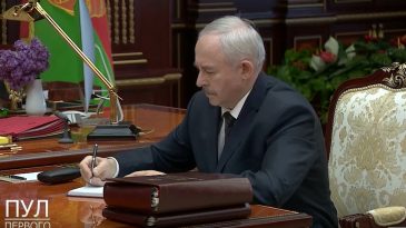 Лукашенко принял отставку Шеймана, но попросил «не уходить далеко от государства» и пообещал подыскать новую работу