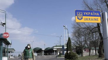 Политолог: Зачистка активистов в Брестской области связана с переходом беларуского пограничника на сторону Украины