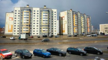 Угрожают дворцам, а бьют по хрущевкам. Почему в Беларуси введение налога «на роскошь» маловероятно