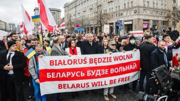 Насколько часто беларусы сталкиваются с дискриминацией за границей? Опрос диаспоры в Польше, Литве и Грузии 