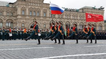 В День Победы Путин – без победы и пропагандисты расстроены: «…армия совсем не так сильна, как все думали…»