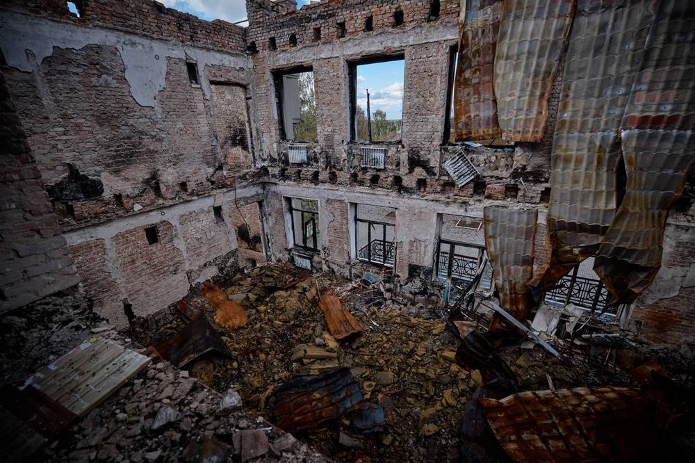 Руины освобожденного украинского города Лиман