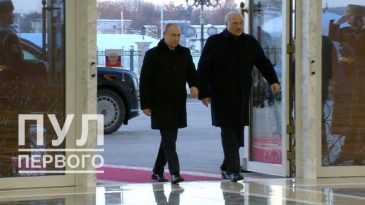 «Переменчивый как март». Как Лукашенко лавирует между треугольником Москва-Пекин-Тегеран и Украиной