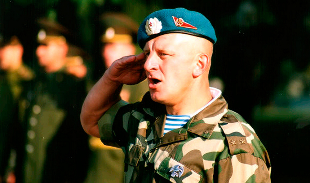 Валерий Сахащик во время службы в Бресте.