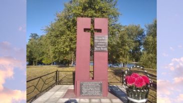 Суд из-за Карпенкова, под Лунинцем загорают у мемориала убитым землякам: Что произошло в Бресте и области 22 августа
