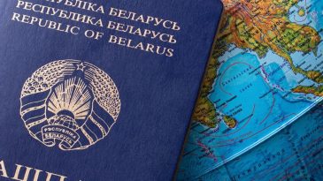 Без бумажки вы букашка? Узнали, какие варианты есть у беларусов, оказавшихся без паспорта за рубежом
