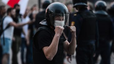 «А теперь бы это все на кинопленку»: в Беларуси работают над пропагандистским фильмом о протестах 2020 года
