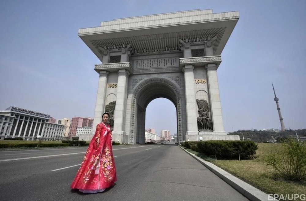 Триумфальная арка в Пхеньяне. Фото: nv.ua.