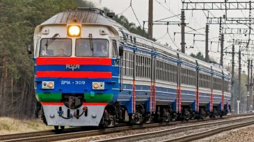 Суд над брестчанином из-за политики, мужчина угрожал взорвать поезд: Что произошло в Бресте и области 16 октября