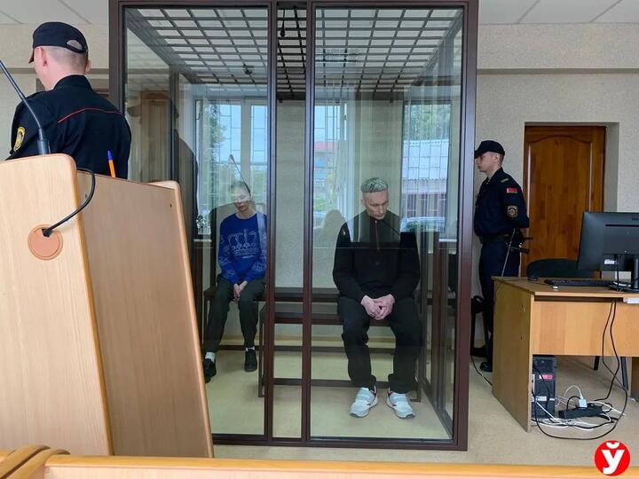Супруги Таратута на скамье подсудимых. Фото: «Минская правда».
