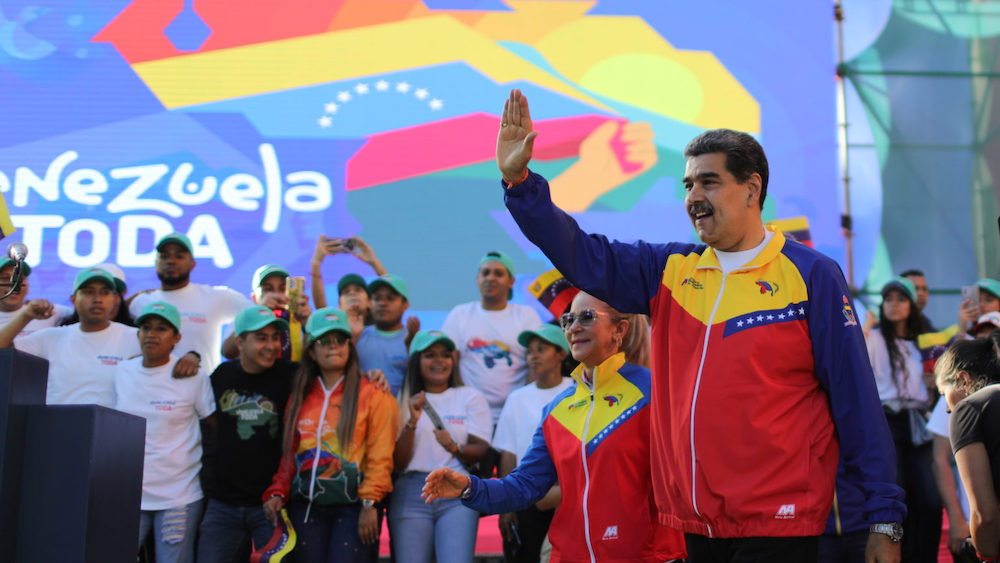 Президент Мадуро призвал к национальному единству в защиту давних территориальных претензий страны. Фото: venezuelanalysis.com.