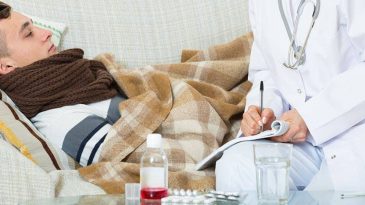 «‎Это унижение для врача»: врач-педиатр о том, нужно ли участковым врачам ходить к заболевшим на дом 