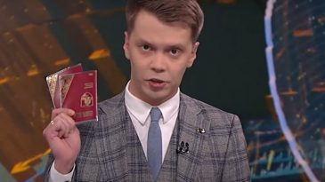 Пропагандист утверждает, что смог заказать паспорт новой Беларуси. У документа есть несколько странностей
