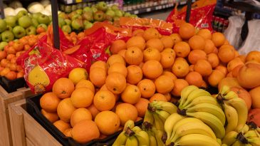 Капуста, яблоки или виноград? Посмотрели, какие овощи и фрукты стали дорожать в Беларуси быстрее