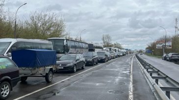 Лукашенко перетасовал брестских топ-чиновников, большие очереди на границе: что произошло в Бресте и области 4 апреля