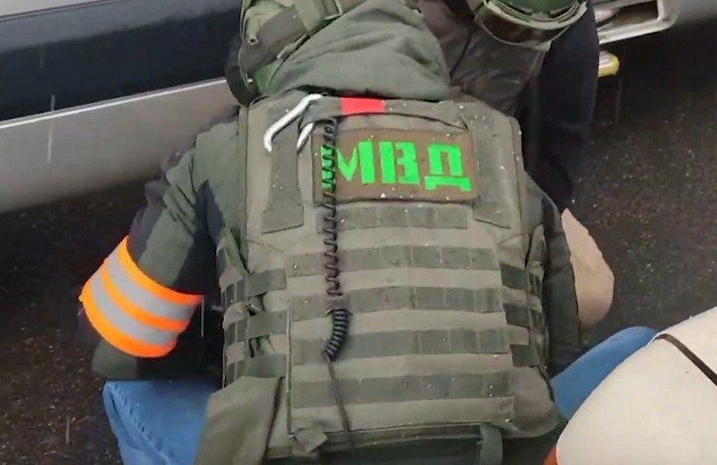 Задержание наркокурьера в Бресте. Скриншот видео МВД