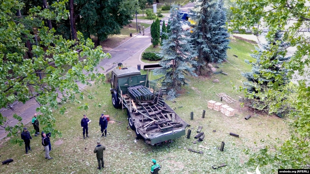 Разрушенная салютная установка на месте происшествия. Минск, 4 июля 2019 года. Фото: Svaboda.org.