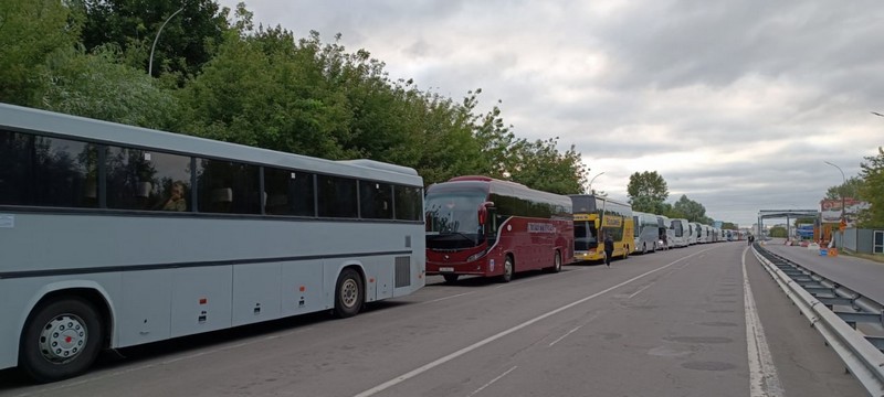 Очередь на выезд из Бреста в Польшу 30 июля 2024 года. Фото из приграничного чата