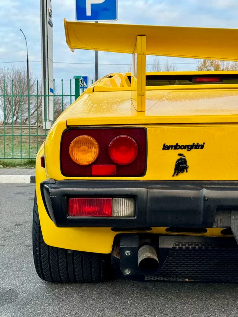 Cпорткар Lamborghini Jalpa в Бресте. Фото: «Наша Нiва»