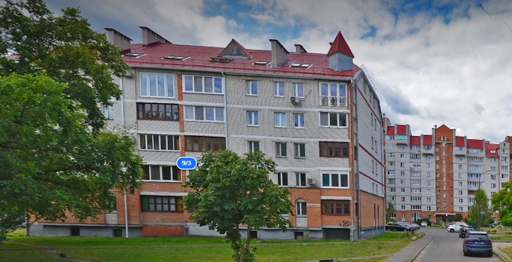 Дом на Краснознаменной, в котором была продана самая большая квартира в феврале в Бресте. Фото: Яндекс.Карты.