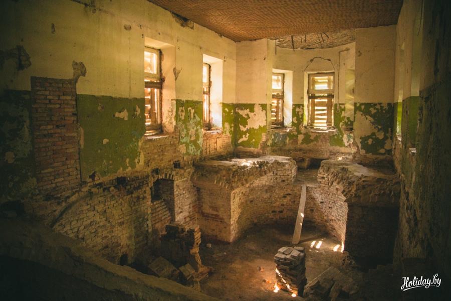 Усадьба Котлубаев внутри. Деревня Ястрембель, Барановичский район