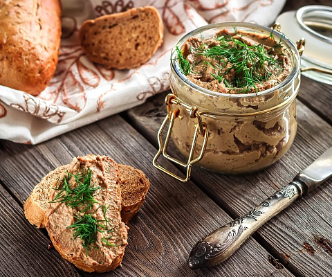 Мясной паштет.
