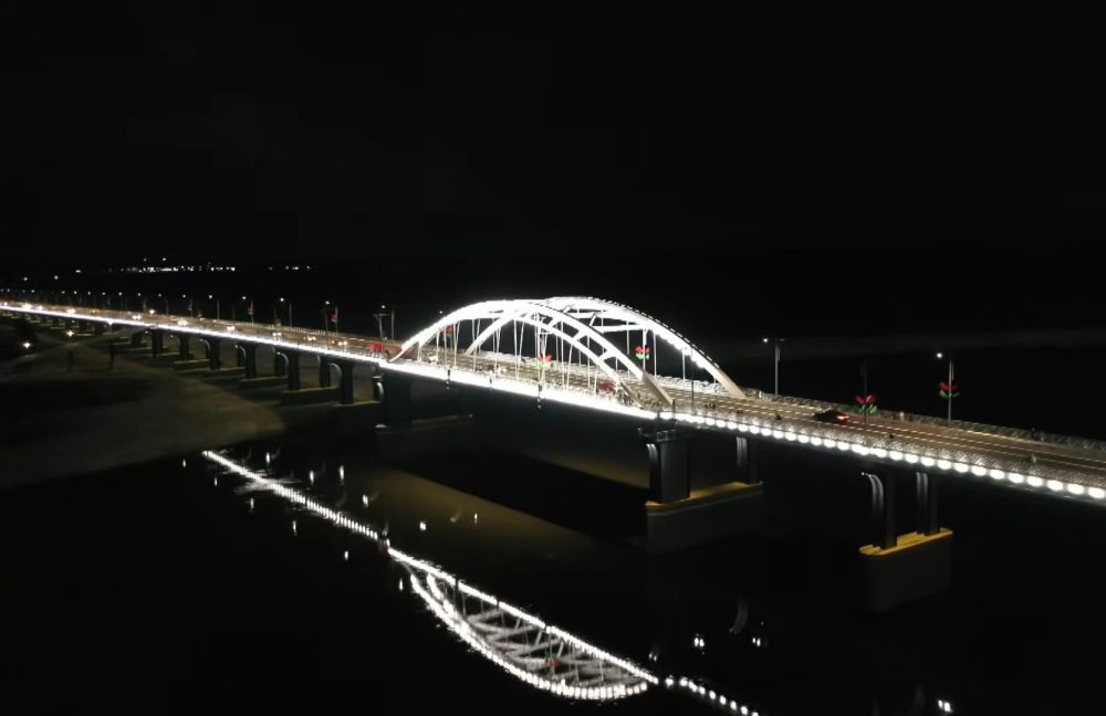 Освещение нового моста в Мозыре. Скриншот видео